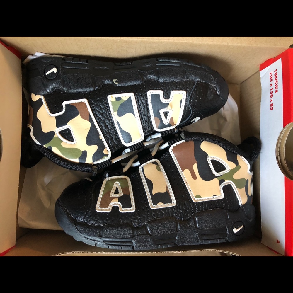 Army colored uptempos